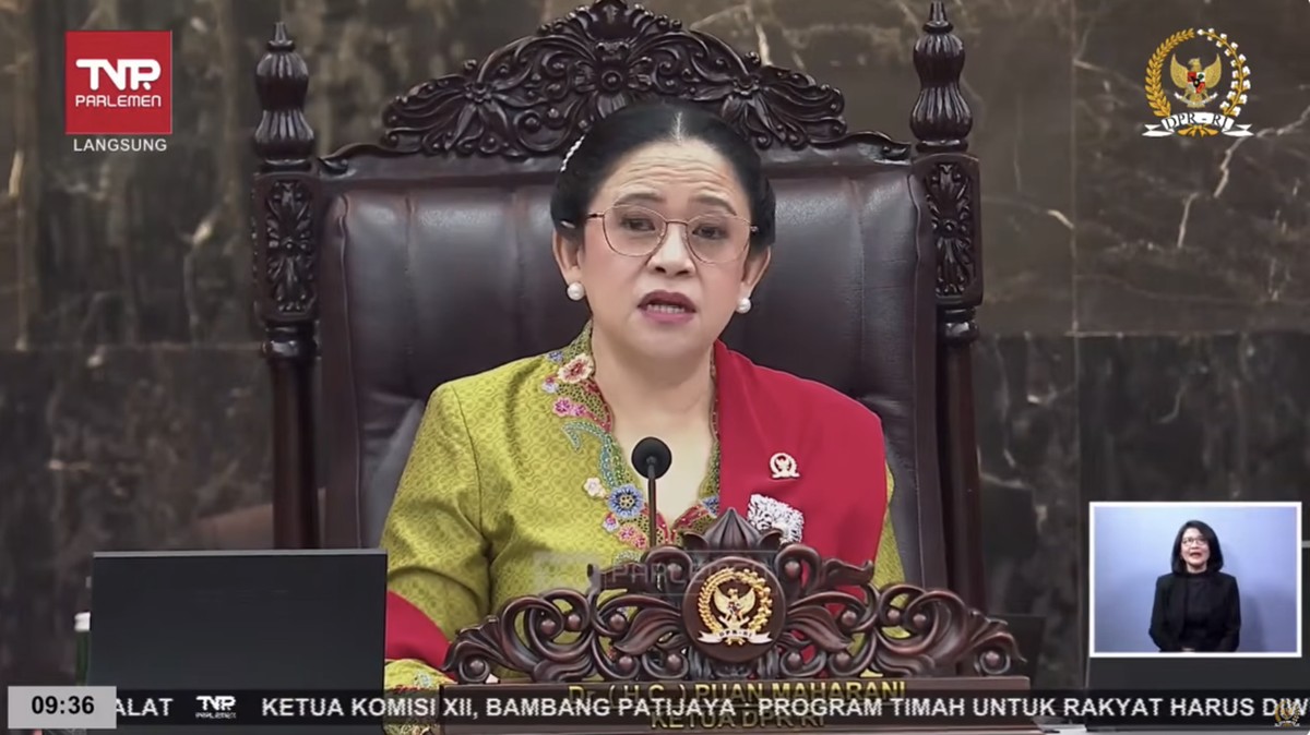 Dihadapan Prabowo-Jokowi, Puan: Pemilu Kini Tak Hanya Ditentukan Garis